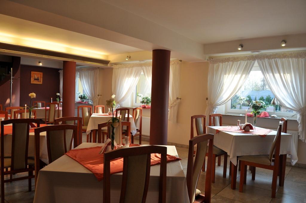 Hotel Zagiel Niewiesze Екстер'єр фото