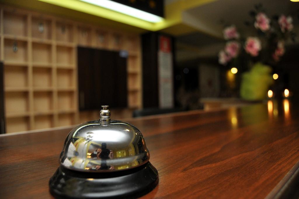 Hotel Zagiel Niewiesze Екстер'єр фото
