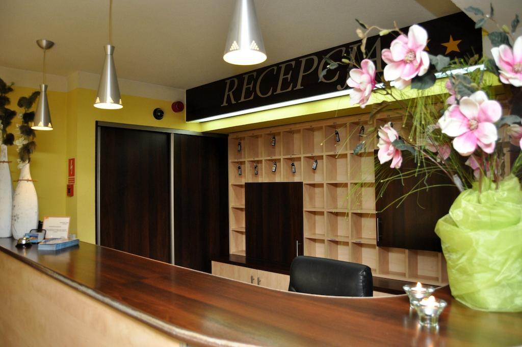 Hotel Zagiel Niewiesze Екстер'єр фото