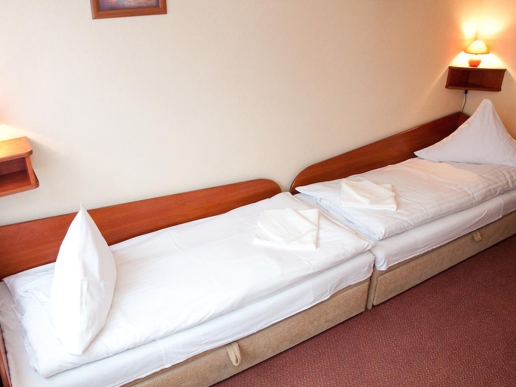Hotel Zagiel Niewiesze Номер фото