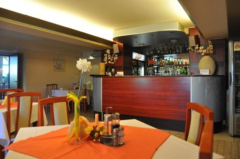 Hotel Zagiel Niewiesze Екстер'єр фото